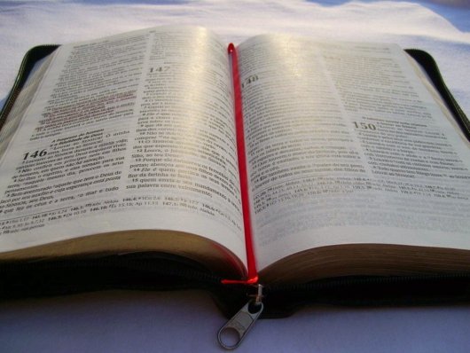 biblia-sagrada.jpg